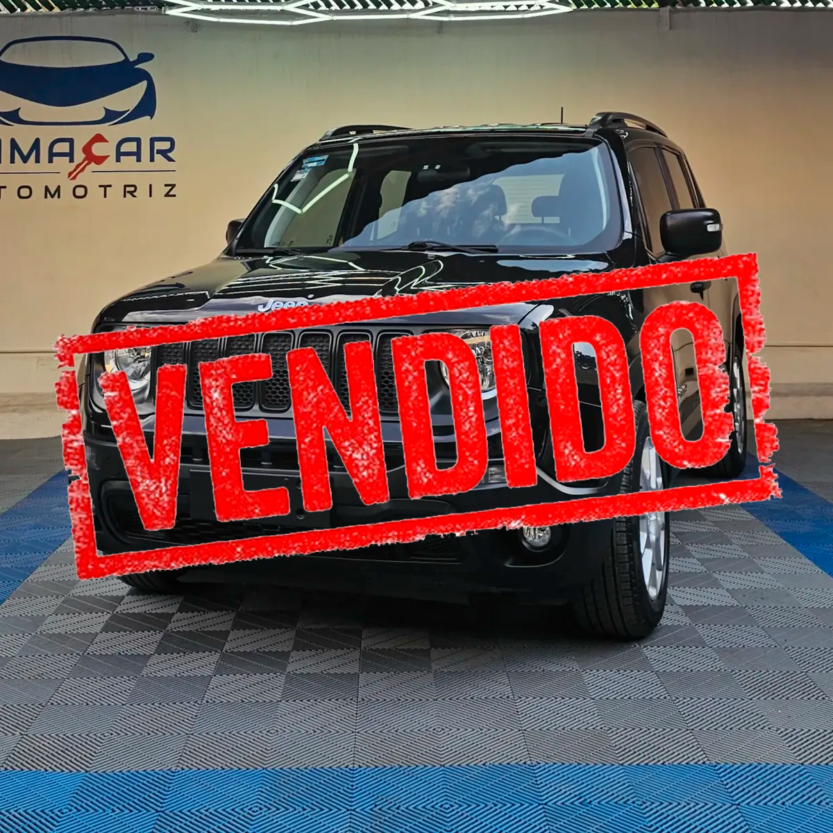 Camioneta SUV Jeep Renegade 1.8 Sport 4x2 transmisión automática año 2022 seminueva en color negro con sello rojo de VENDIDO al frente, vista exterior frontal en ángulo de tres cuartos izquierda exhibida en Namacar Automotriz.