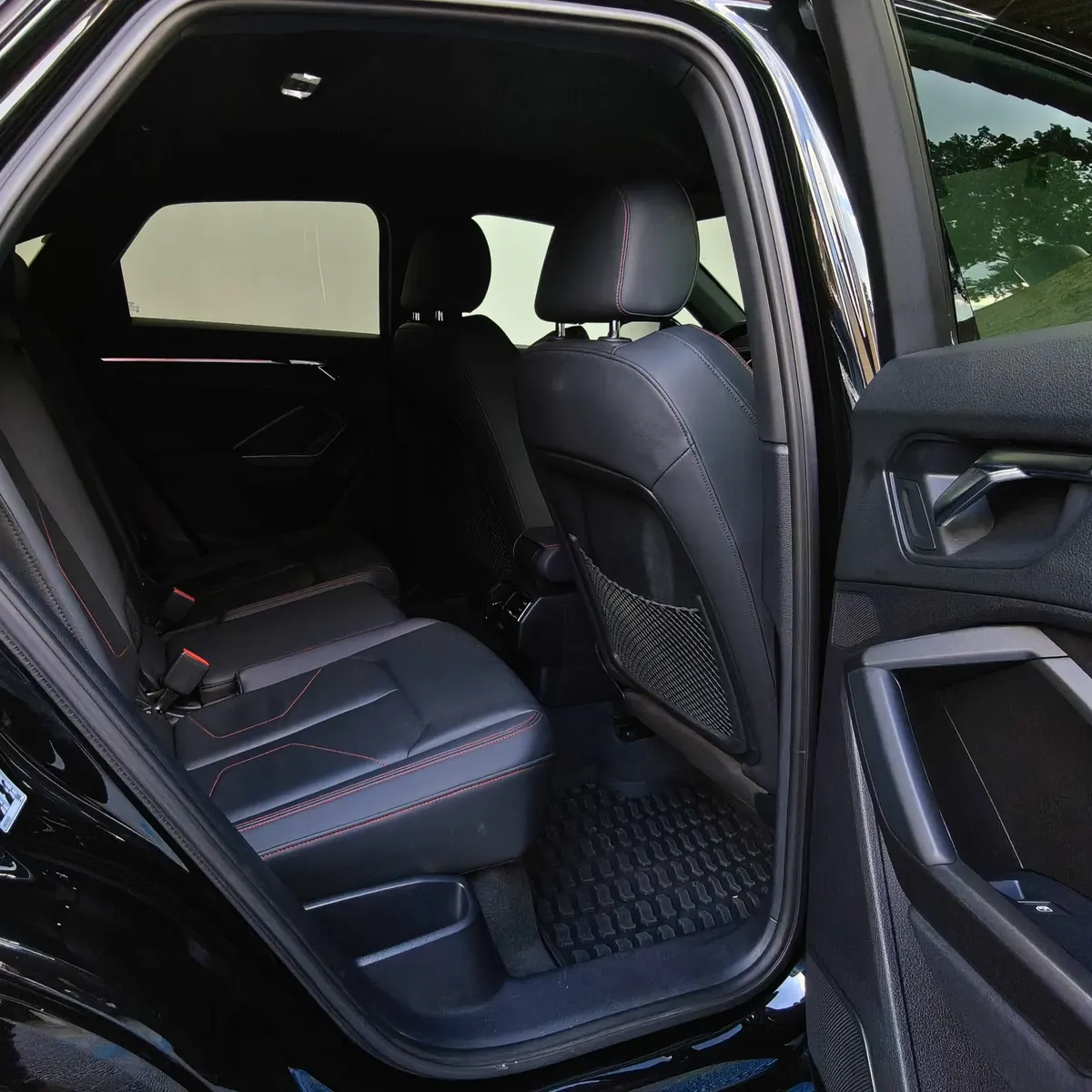 Audi Q3 2022 S line