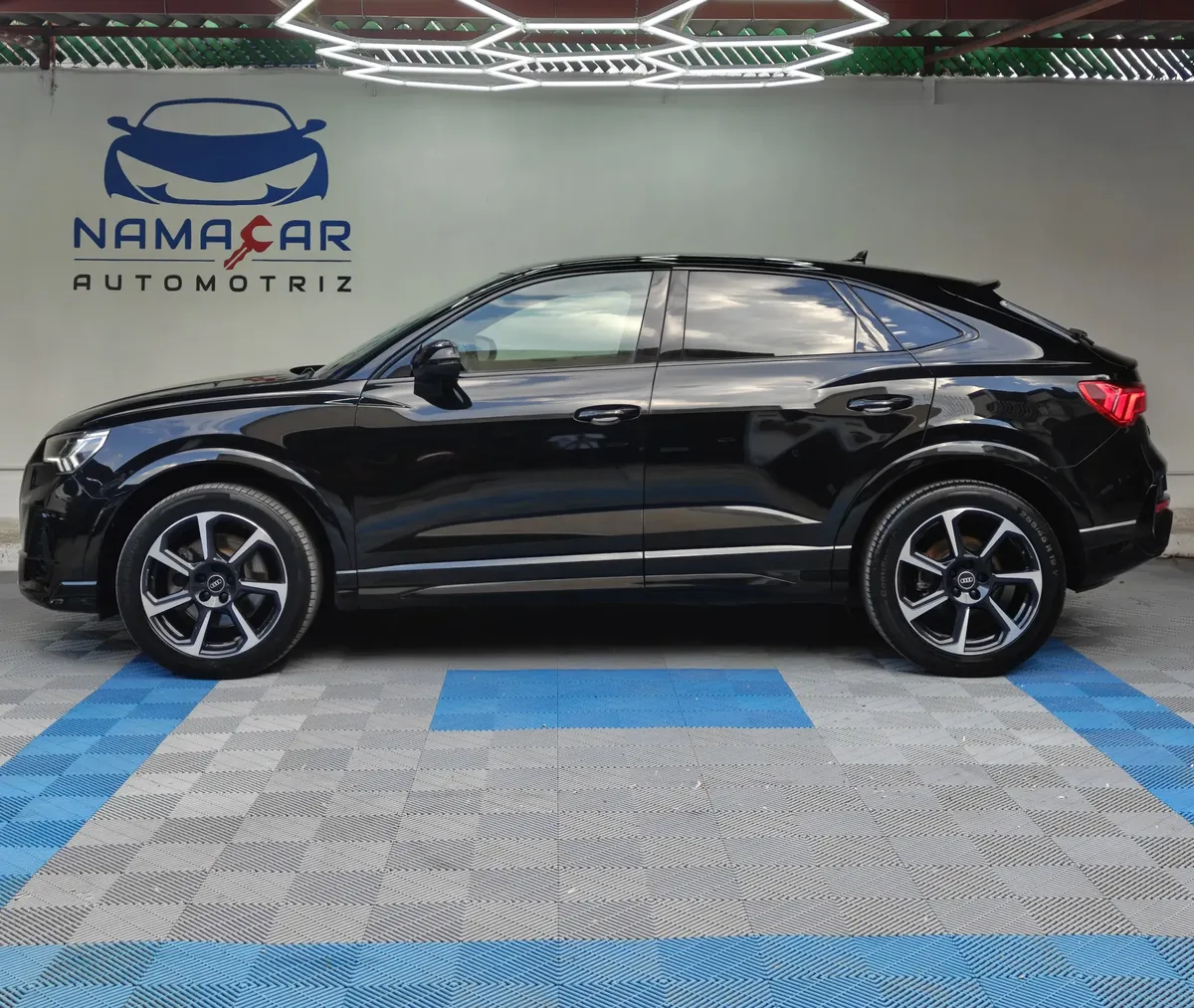 Audi Q3 2022 S line